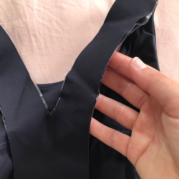 Lululemon bra - Picture 4 of 5